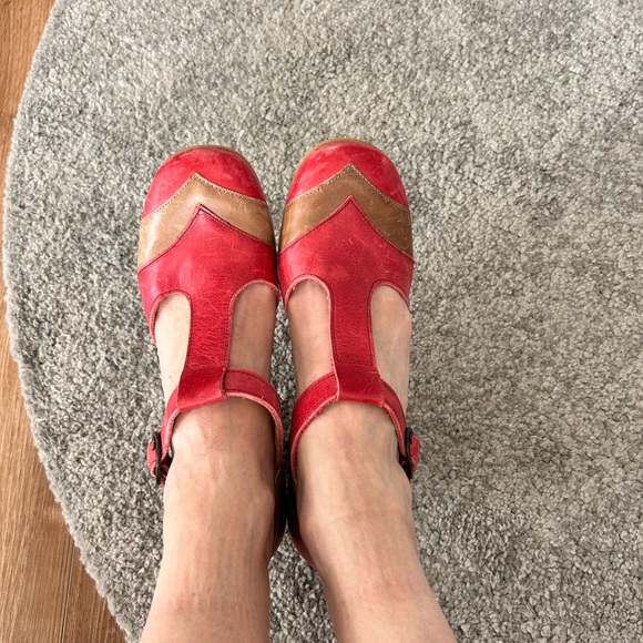 Fly London T strap wedges. - Picture 7 of 7